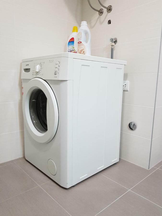 Apartment Manu พูลา ภายนอก รูปภาพ